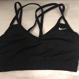 Black nike sports bra